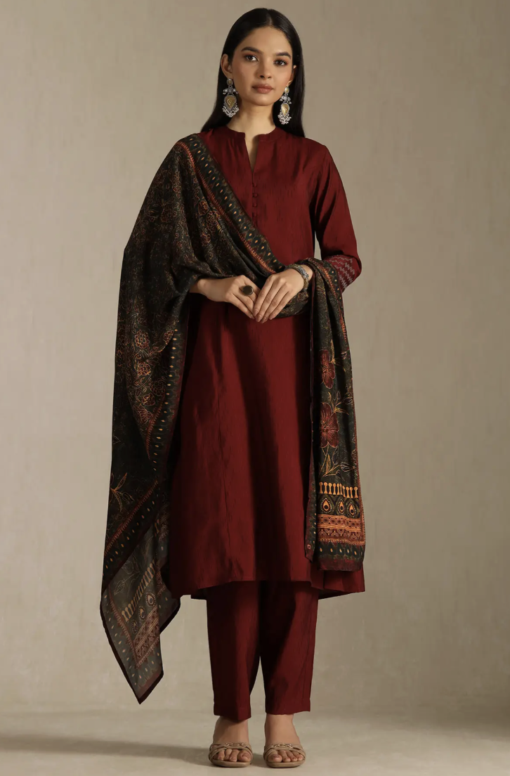 Maroon Silk Blend Woven Design Suit Set With Zari by Soch